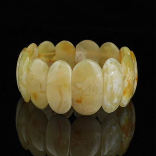 Polished Royal Milky Color Baltic Amber Adult Bracelet 16g 