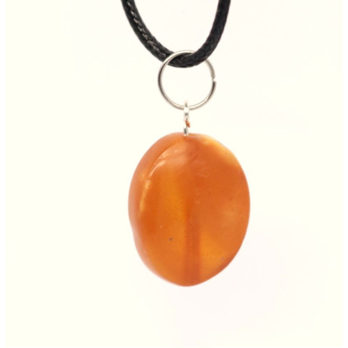 Genuine Vintage Russia 1960's Butterscotch Eggy Yolk Baltic Amber Pendant 82